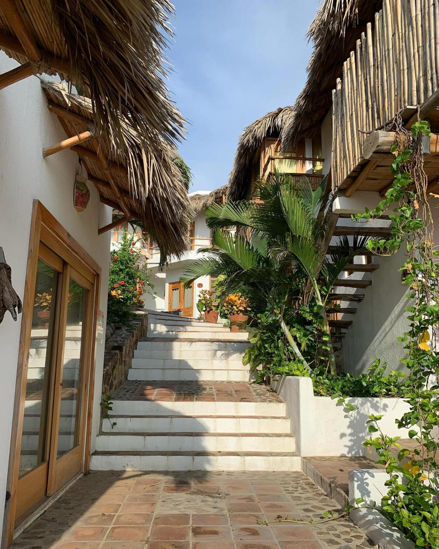 Hotel El Risco Cuatunalco Exterior photo